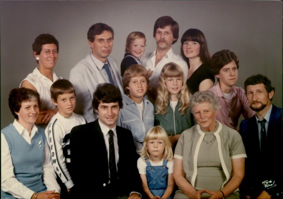 Familie Stel rond 1980